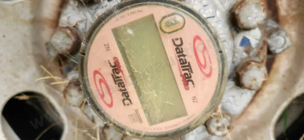 Nissan Flat Deck Truck Image 1++