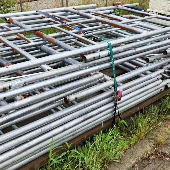 Scaffolding on Pallet