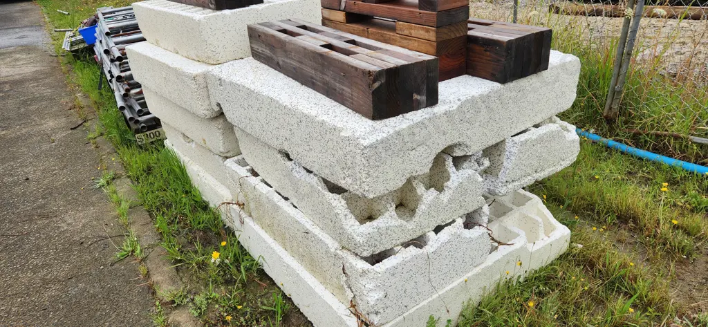 Polystyrene Blocks Image 1++