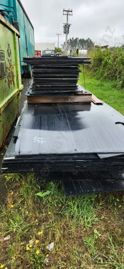 Assorted Corflute Image 1++