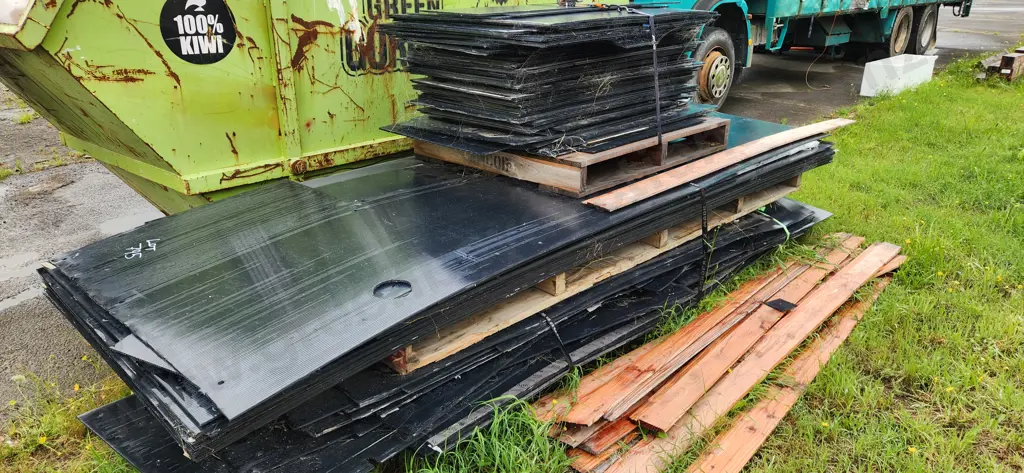 Assorted Corflute Image 1++