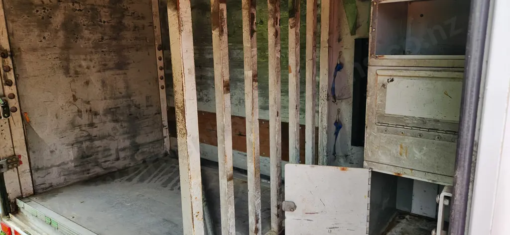 Toyota Bottle Truck Image 1++