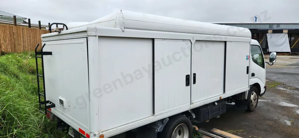 Toyota Bottle Truck Image 1++