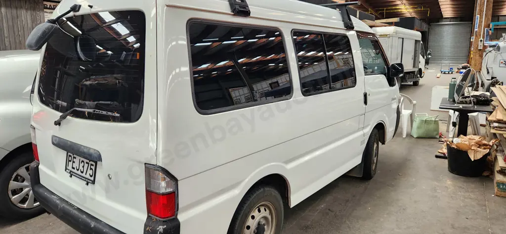 Nissan Vanette Image 1++