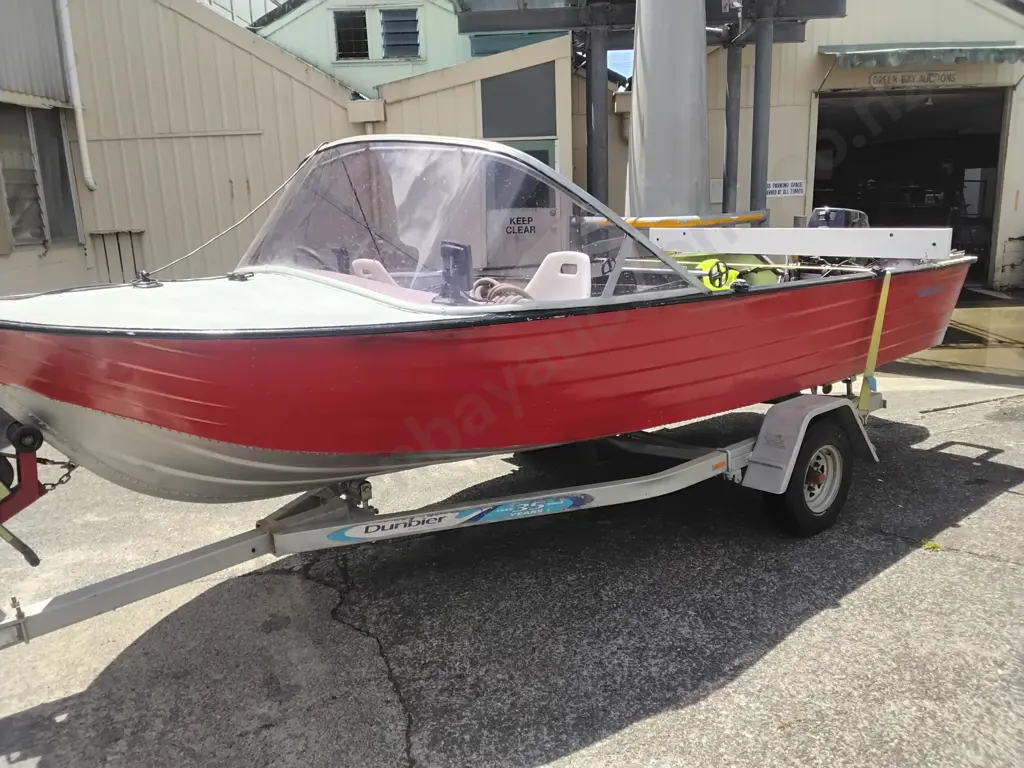 14FT PARKERCRAFT ALUMINIUM TRAILER BOAT WITH 30HP TOHATSU OUTBOARD Image 1++