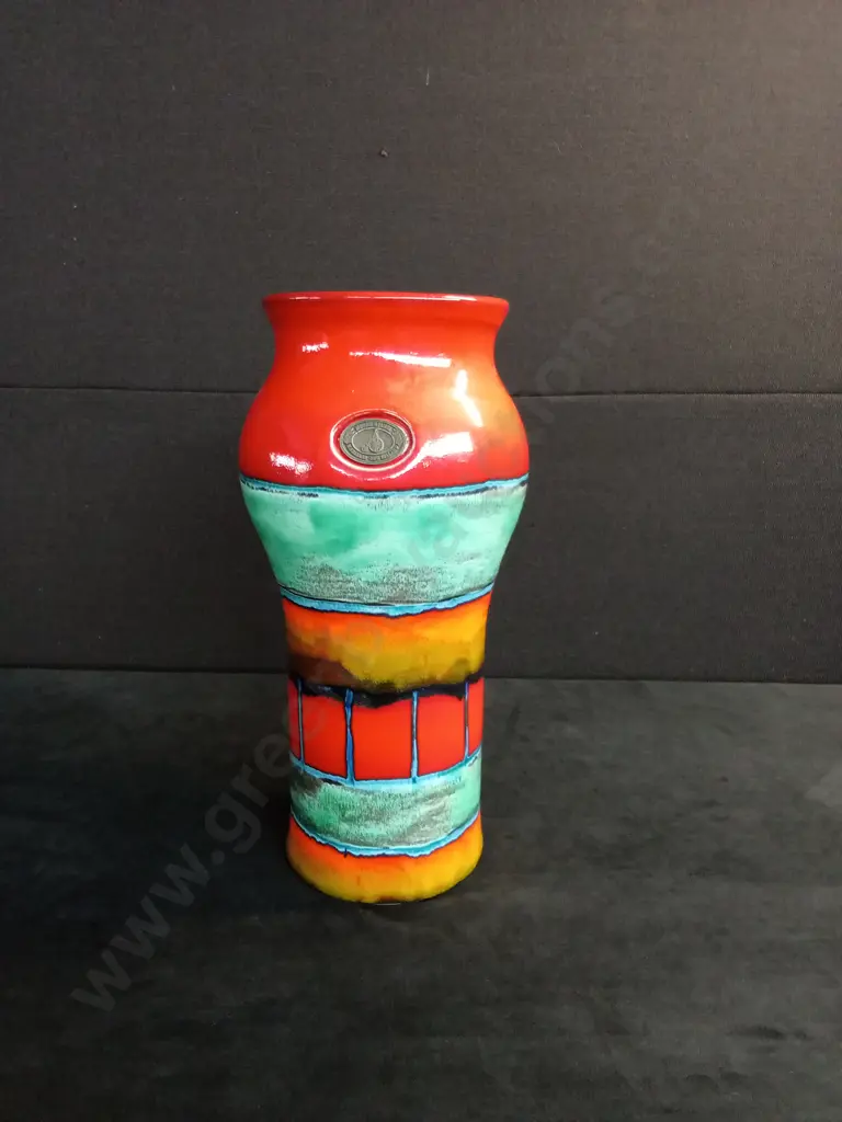 MORRIS AND JAMES GYPSY URN POT Image 1++