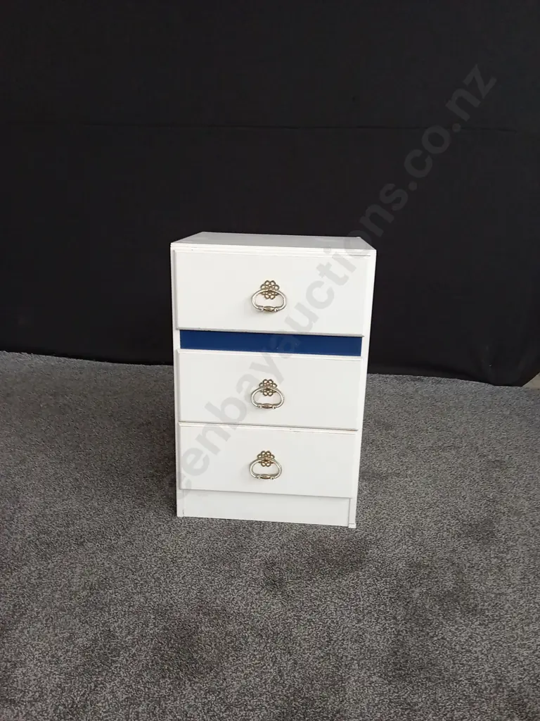 WOODEN WHITE AND BLUE BEDSIDE DRAWERS Image 1++
