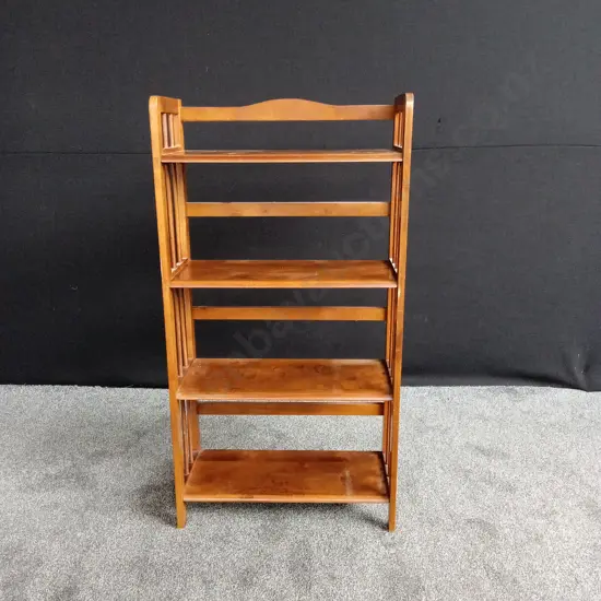 WOODEN 4 SHELVED BOOKSHELF