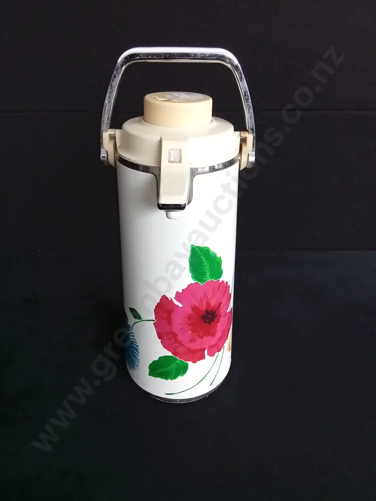 VINTAGE THERMAL VACUUM FLASK Image 1++
