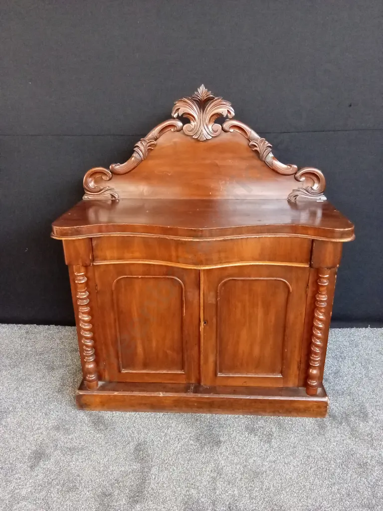 VICTORIAN ERA CARVED CABINET WITH CREST RAILS TURNED BARLEY TWIST COLUMNS & KEY Image 1++