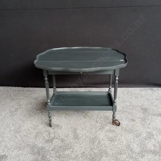 FOLDABLE BAR CART ON WHEELS