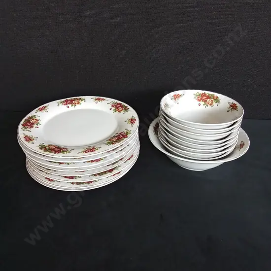 ENGLISH GARDEN DINNER PLATE AND BOWL 18 PIECE SET