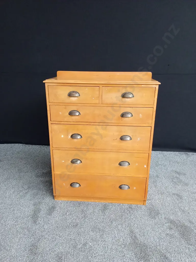 WOODEN CHEST OF DRAWERS Image 1++