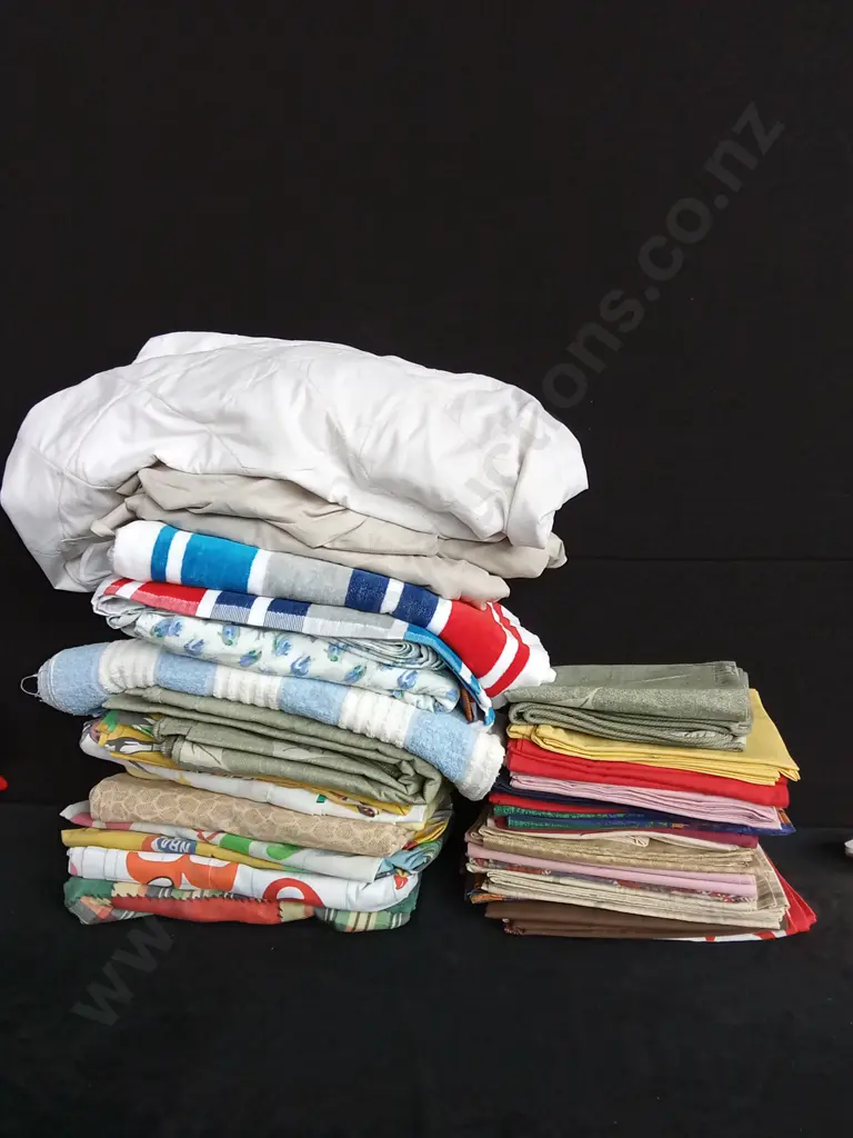 ASSORTED LINEN Image 1++