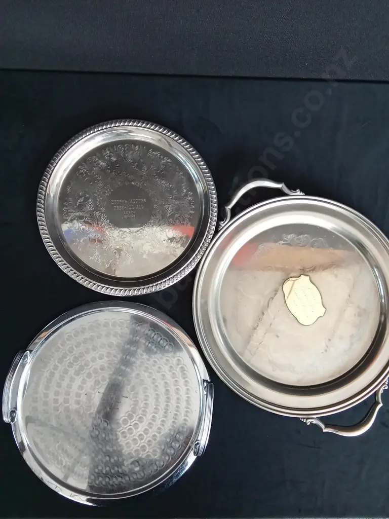 SILVER  SERVING TRAYS Image 1++
