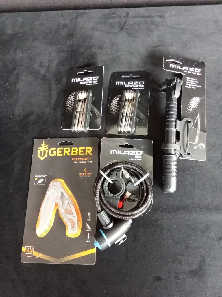 BIKE ACCESSORIES AND POCKET KNIFE Image 1++