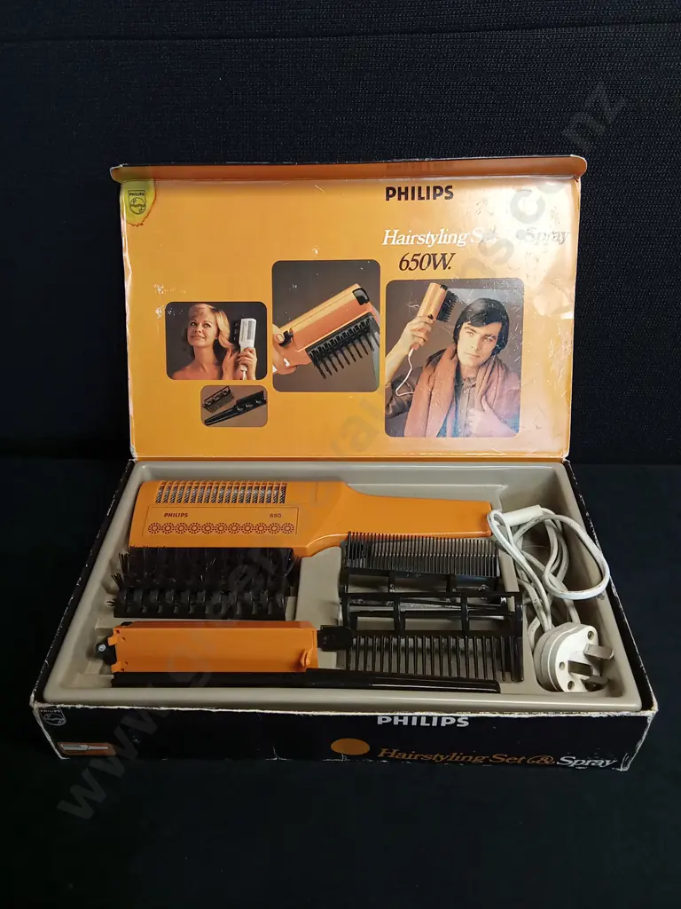 VINTAGE ASSORTED ELECTRONIC ITEMS (UNTESTED) Image 1++