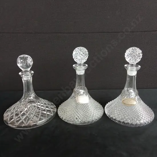 VINTAGE CRYSTAL DECANTERS X 3