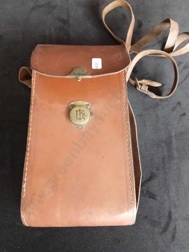 VINTAGE KODAK CAMERA CASE Image 1++