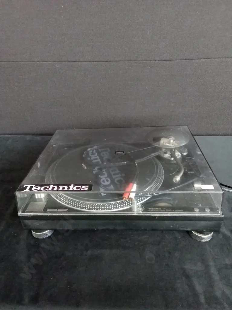 TECHNICS SL-1210M5G DIRECT DRIVE TURNTABLE SYSTEM MISSING NEEDLE Image 1++