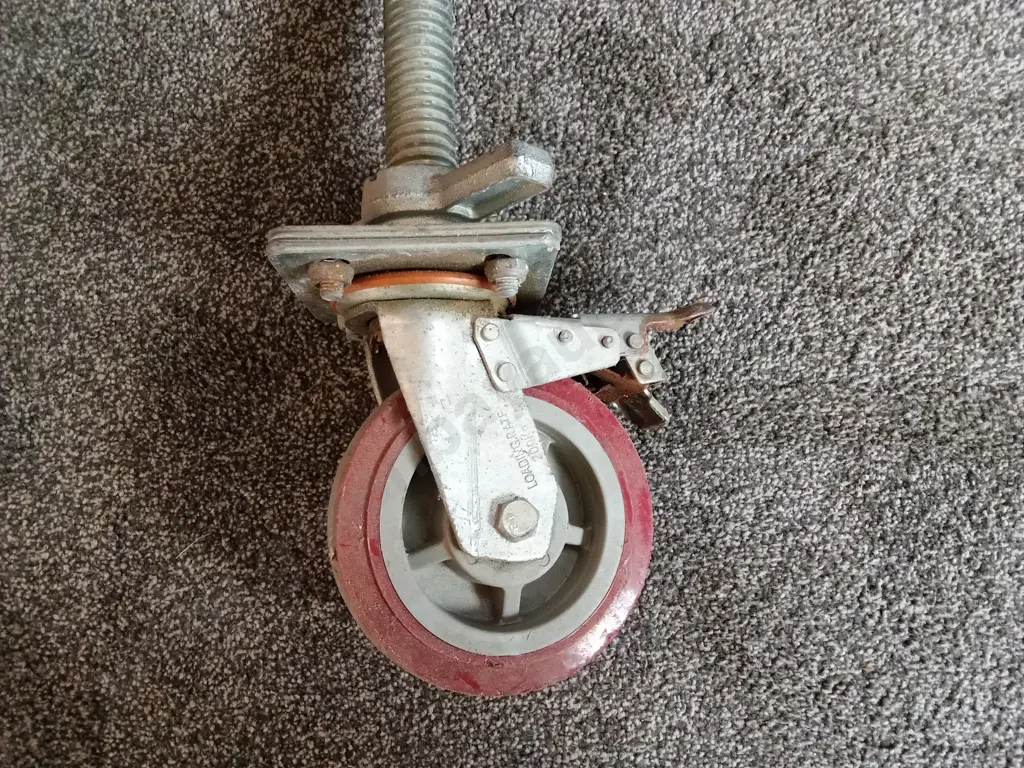 11x ALUMINIUM WHEELS, HEIGHT ADJUSTABLE, FOR MOBILE SCAFFOLD Image 1++