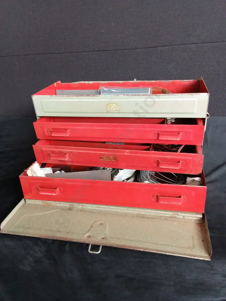 VINTAGE ROTA TOOLBOX 46CM WIDE Image 1++