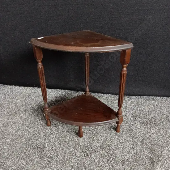 2 TIER CORNER TABLE H 48CM