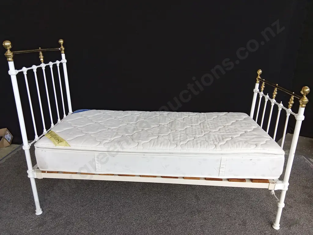 SINGLE BED FRAME AND MATRESS Image 1++