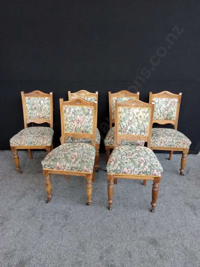 EXTENDABLE WOODEN DINING TABLE WITH A SPLIT-TOP MECHANISM WITH WINDING TOOL AND 6 CHAIRS L 1.6M W 1.4M EXTENDED Image 1++