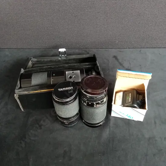 3 VINTAGE CAMERA LENSES AND A FLASH