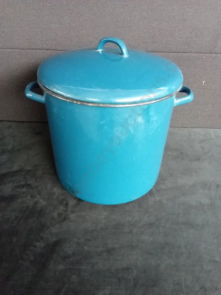 VINTAGE BLUE ENAMEL STOCK POT Image 1++