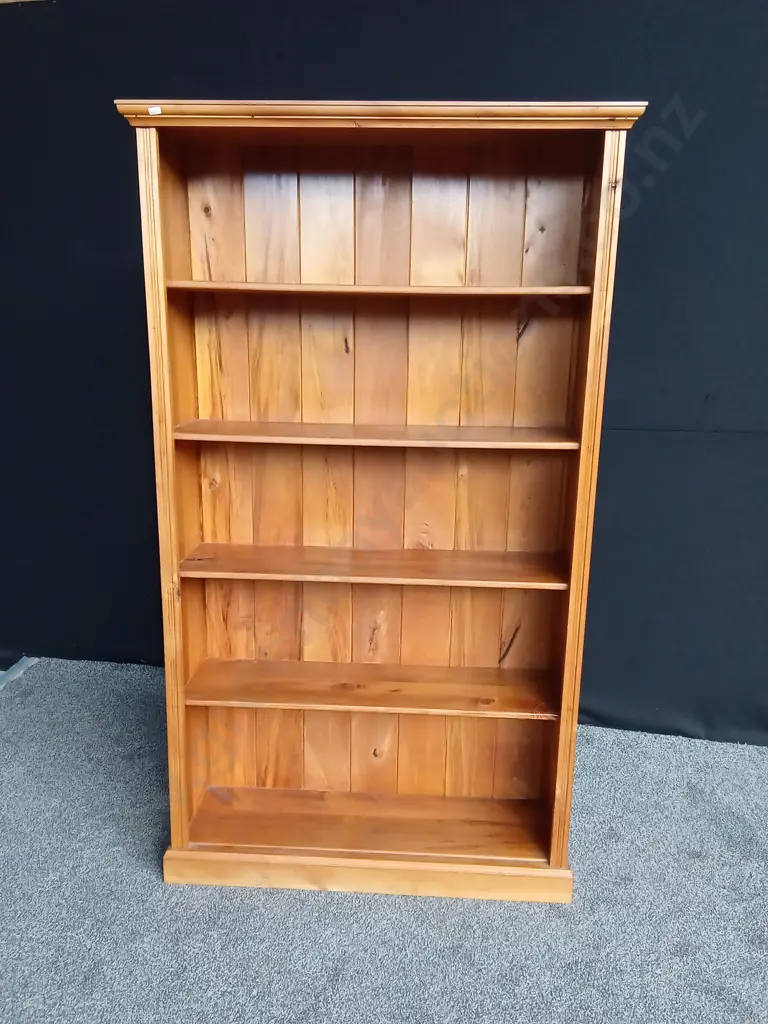 WOODEN BOOKSELF L 1 1.5M D .31M H 1.82M Image 1++