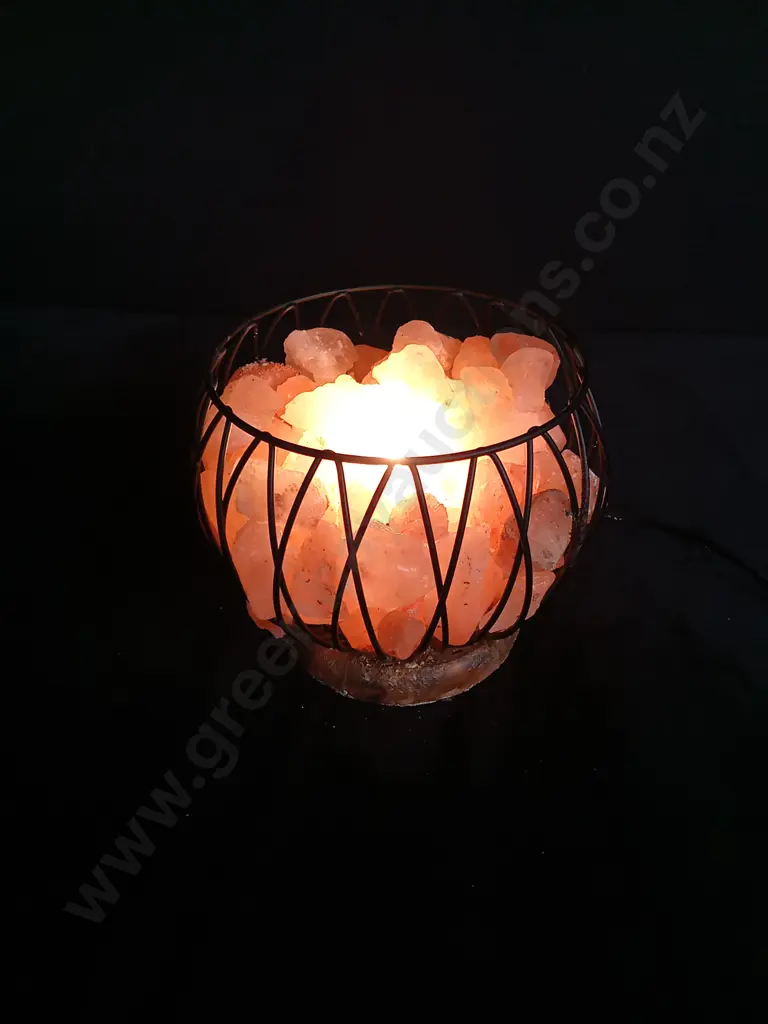 CRYSTAL ENERGY CAGED HIMALAYAN SALT LAMP Image 1++