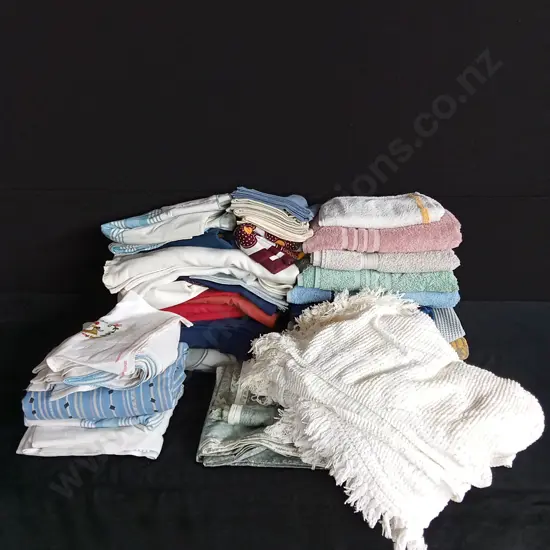 BOX OF TOWELS AND LINEN