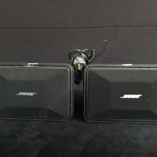 PAIR OF BOSE ROOMMATE POWERED SPEAKERS