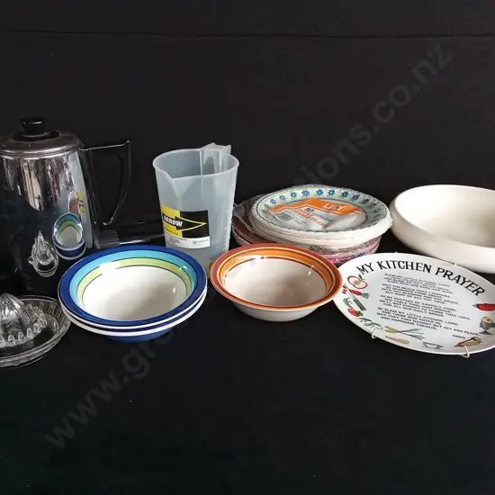 ASSORTED KITCHEN ITEMS X 13