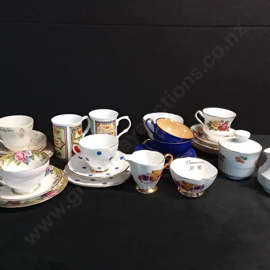 MIXED TEACUP SETS
