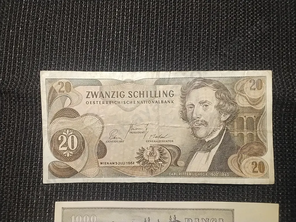 1 X 1967 AUSTRIAN 20 SCHILLING BANK NOTE AND 4X ITALIAN 1000 LIRE NOTES Image 1++