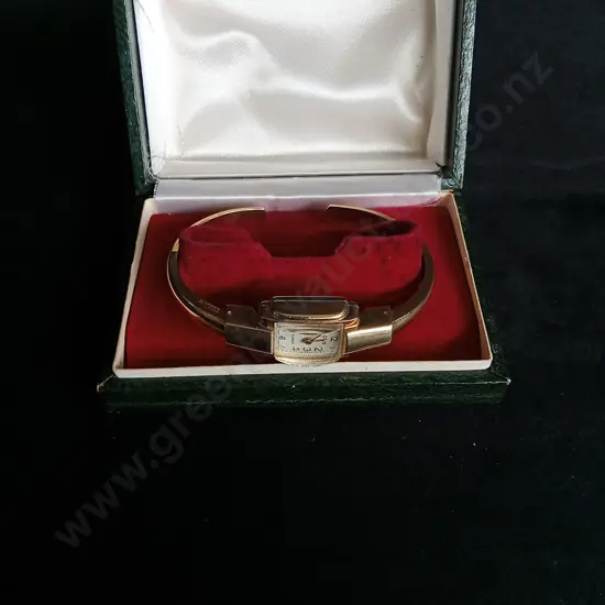 LADIES GOLD PLATED WATCH