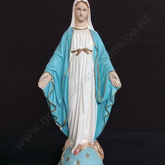 STATUE OF OUR LADY OF GRACE DEPICTED AS THE MIRACULOUS MADONNA