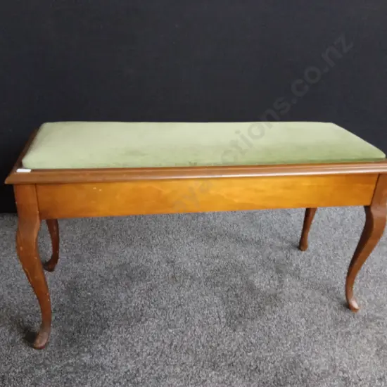 PIANO BENCH WITH STORAGE SPACE