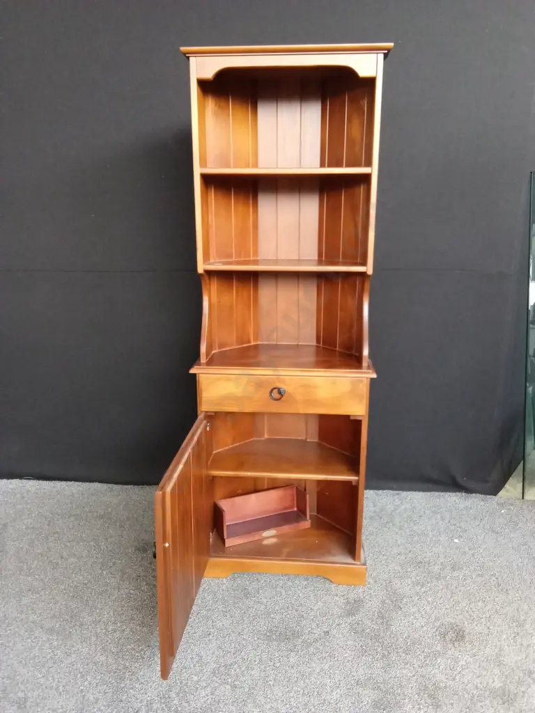 WOODEN DISPLAY CABINET H80CM L63CM D38CM Image 1++