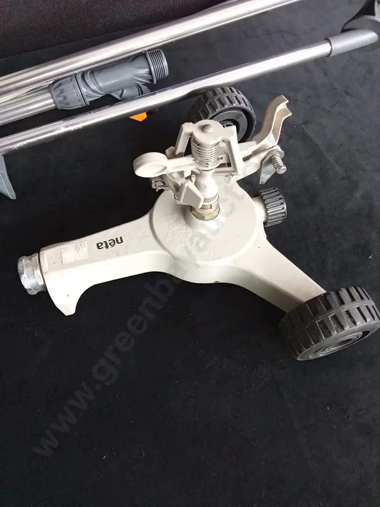 NEW HOSE PIPE, 3X IRRIGATION SPRAYERS PLUS PULLEY Image 1++