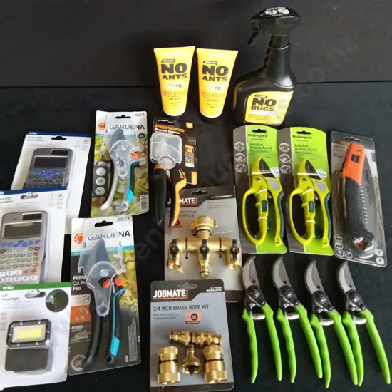 GARDEN TOOLS/SUPPLIES