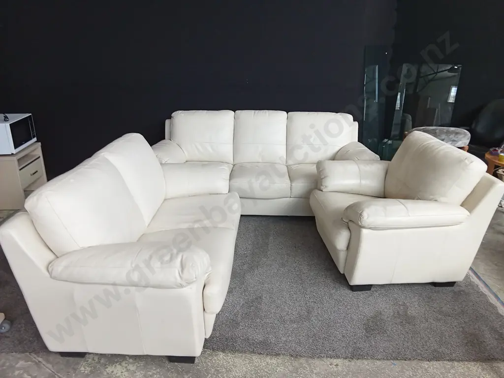 CREAM LEATHER COUCH SET Image 1++