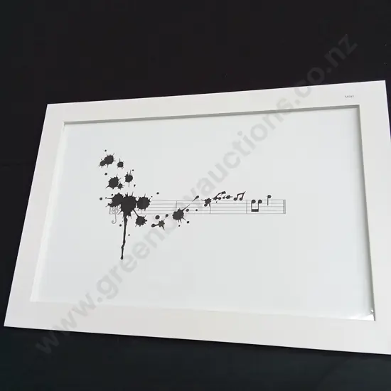 FRAMED MUSICAL NOTE ARTWORK