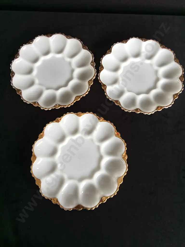 FIRE KING ANCHOR HOCKING WHITE MILK GLASS PLATTERS X 10 Image 1++