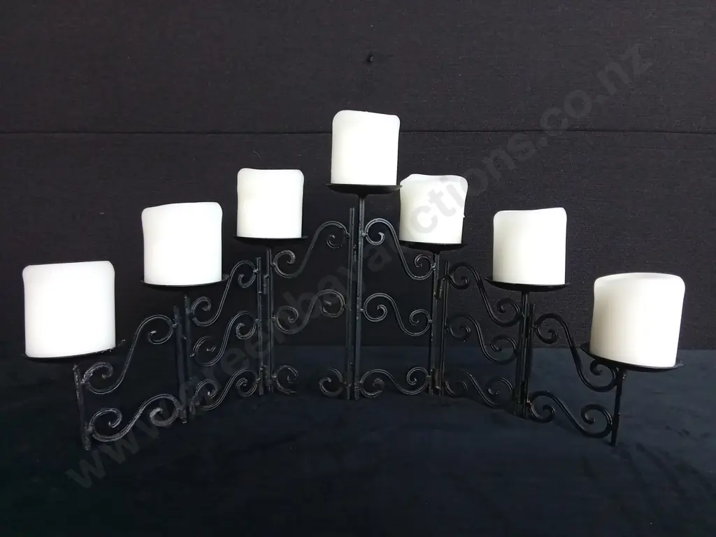 7 PILLAR IRON TABLE-TOP CANDIE HOLDER WITH 7 CANDLES Image 1++