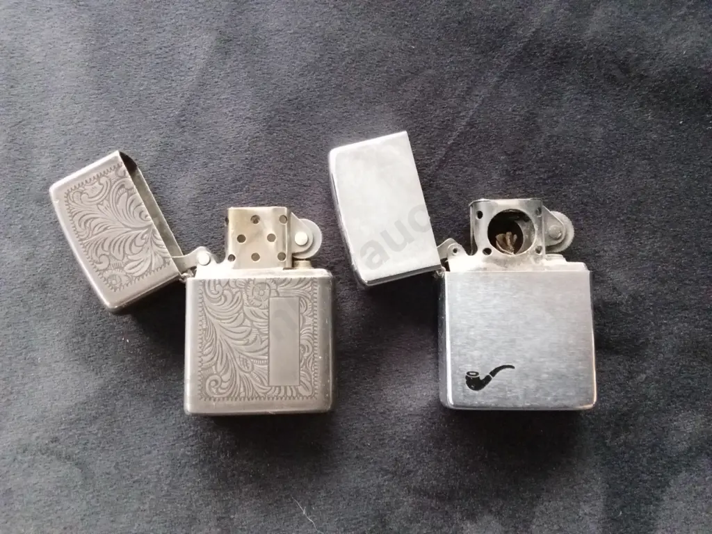 2X ZIPPO LIGHTERS Image 1++