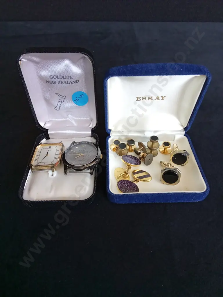 2 WATCHES (NO STRAPS) AND BOX OF CUFFLINKS Image 1++